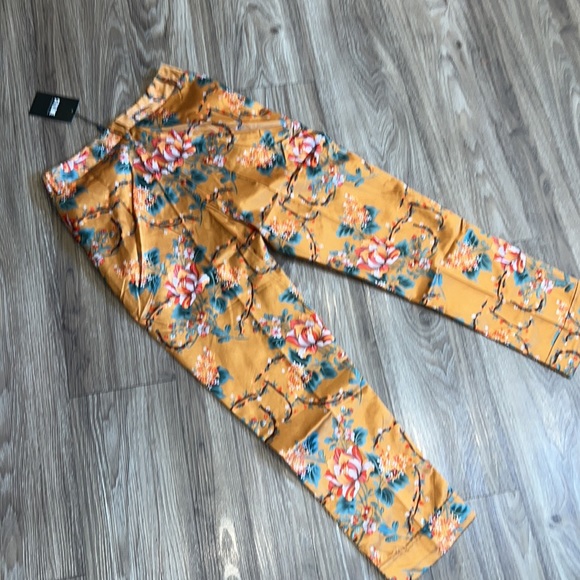 stylewe Urban Floral pants - Picture 5 of 5
